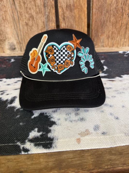 Checkered heart trucker hat